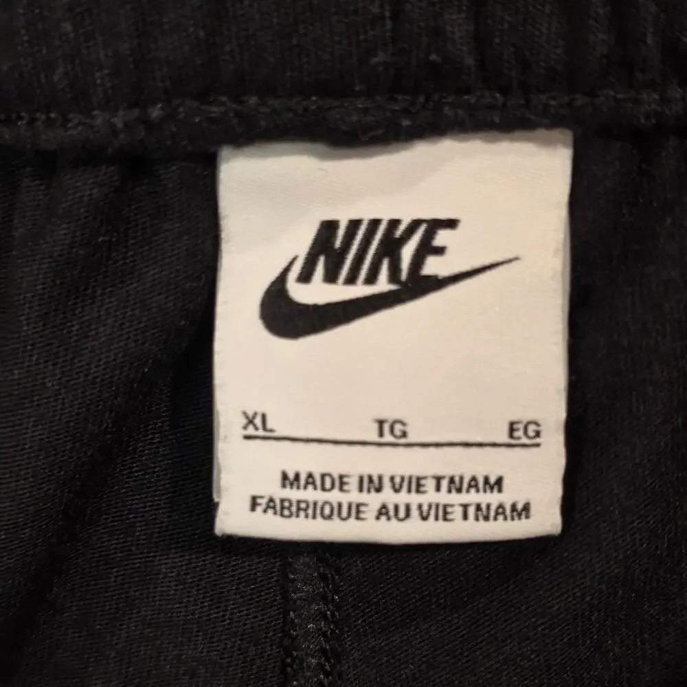 Nike Boys Black Athletic Jogger Pants Size XL